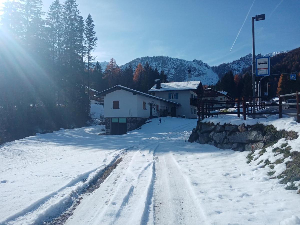 Relax Al Lago Di Braies Брайес Екстериор снимка